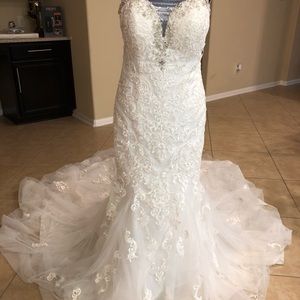 Wedding gown stella York size 12